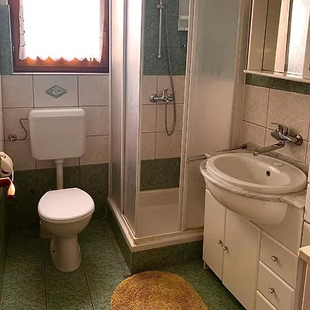 Apatrmani Tuta Appartement *